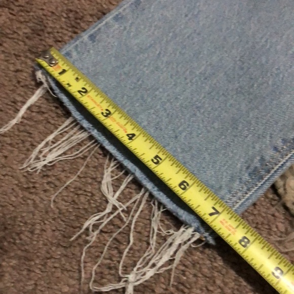 GAP Wmns Sz 2-High Rise Slouchy Straight-Raw Hem-Button Fly-Light Wash-EUC - Picture 7 of 14